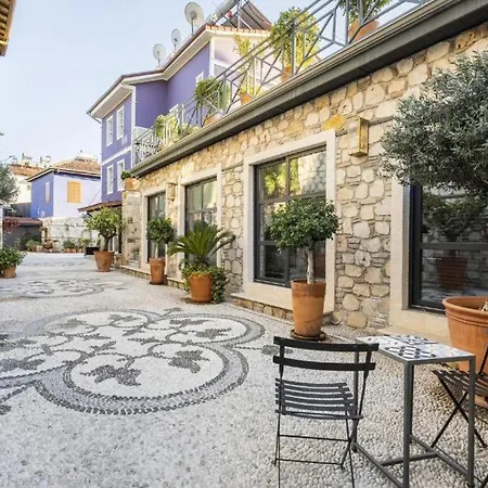 Lejlighed Cozy Flat With Balcony Near Hadrian's Gate Antalya